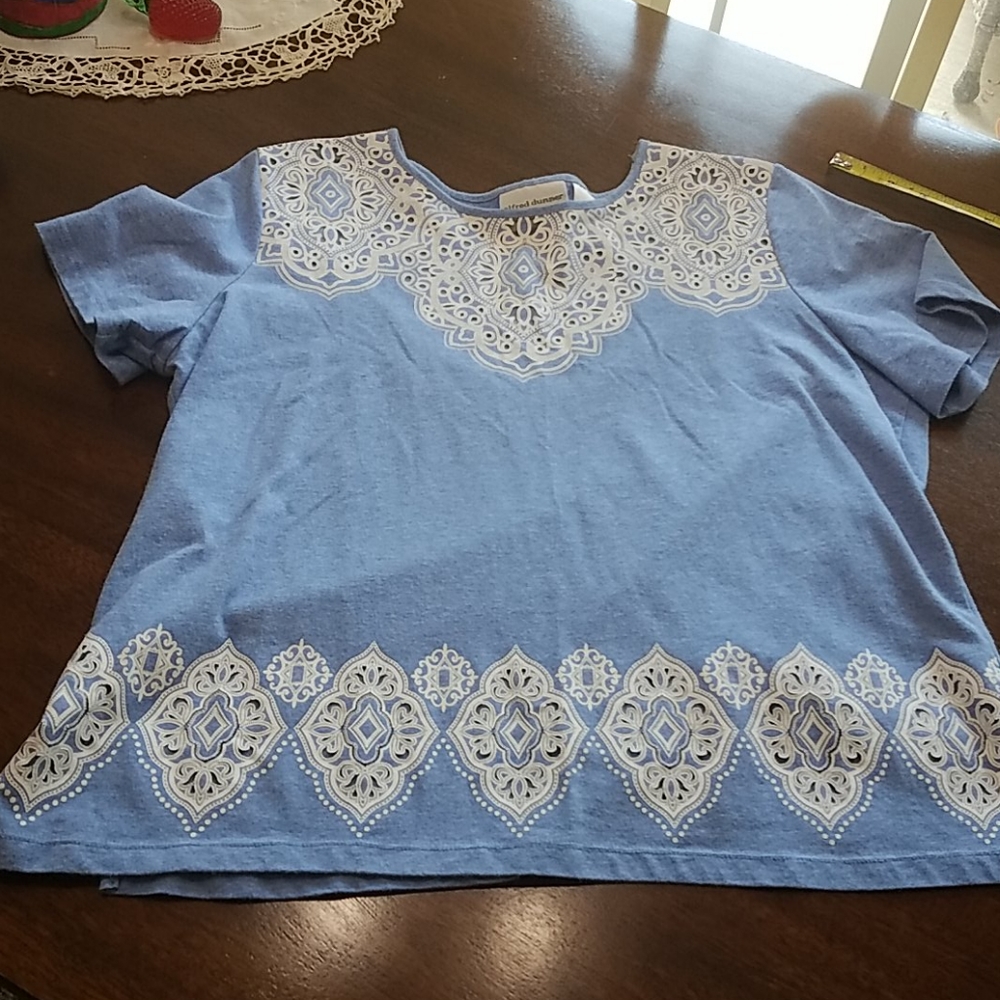 NWOT Periwinkle crew neck t-shirt